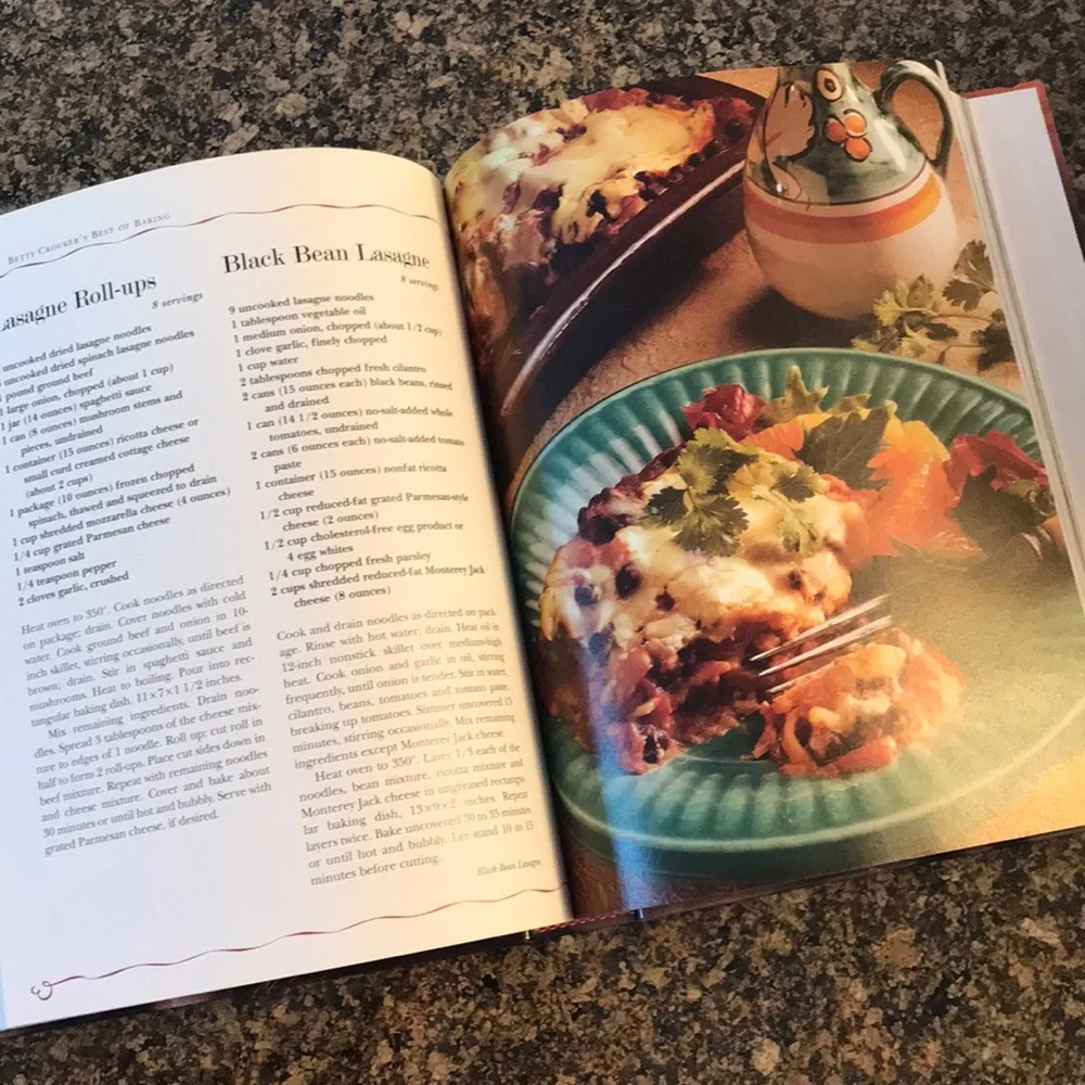 Betty Crocker's Best of Baking Book